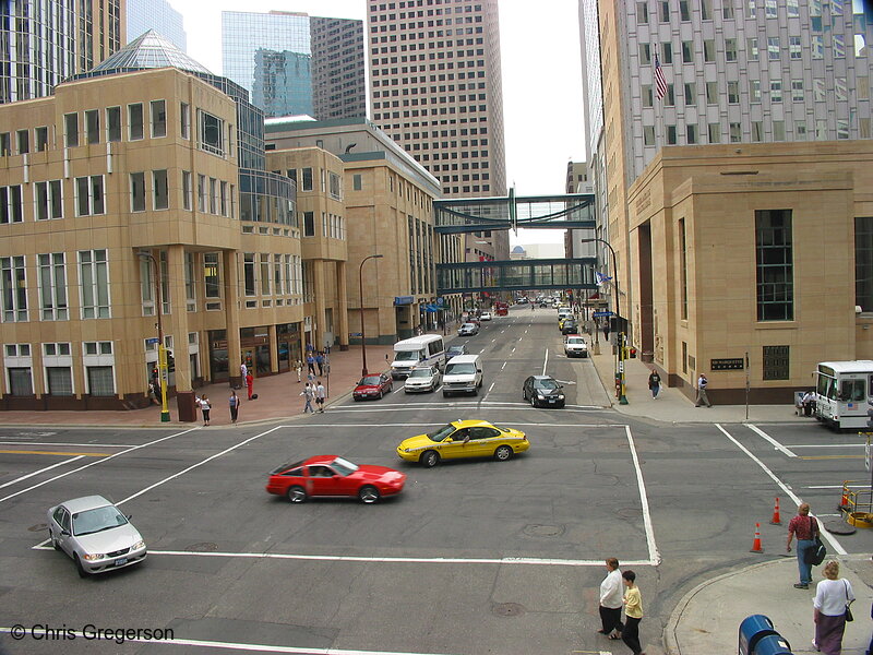 Photo of 6th Street and Marquette Avenue(2061)