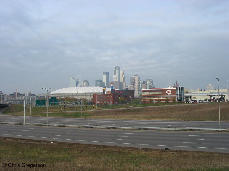 Photo of 35W, Skyline, and Metrodome(2473)