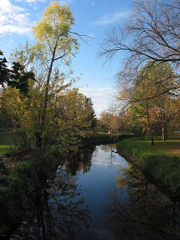 Photo of Minnehaha Creek in the Fall(2979)