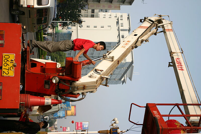 Photo of Road Maintenance in Guilin, China(4244)