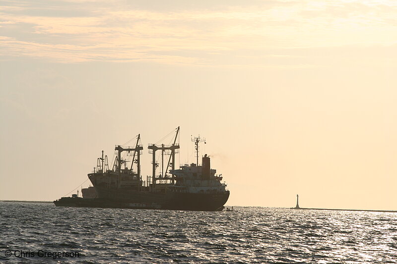 Photo of Ship in Manila Bay at Sunset(4457)