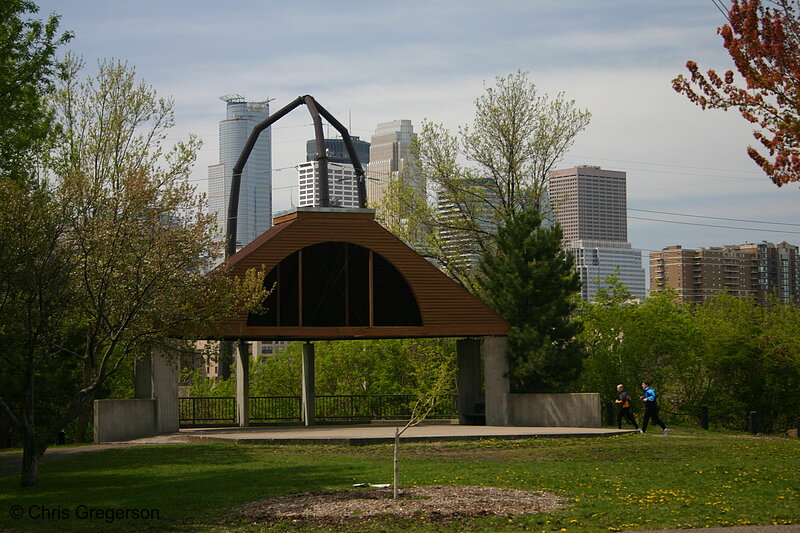 Photo of Joggers in Park with Minneapolis Skyline(4484)