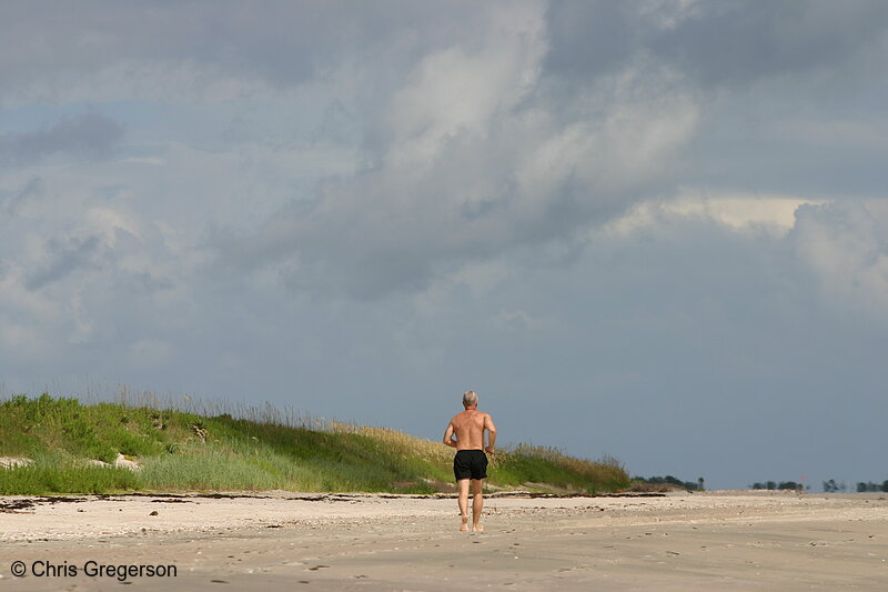 Photo of Male Jogger on the Beach(4932)