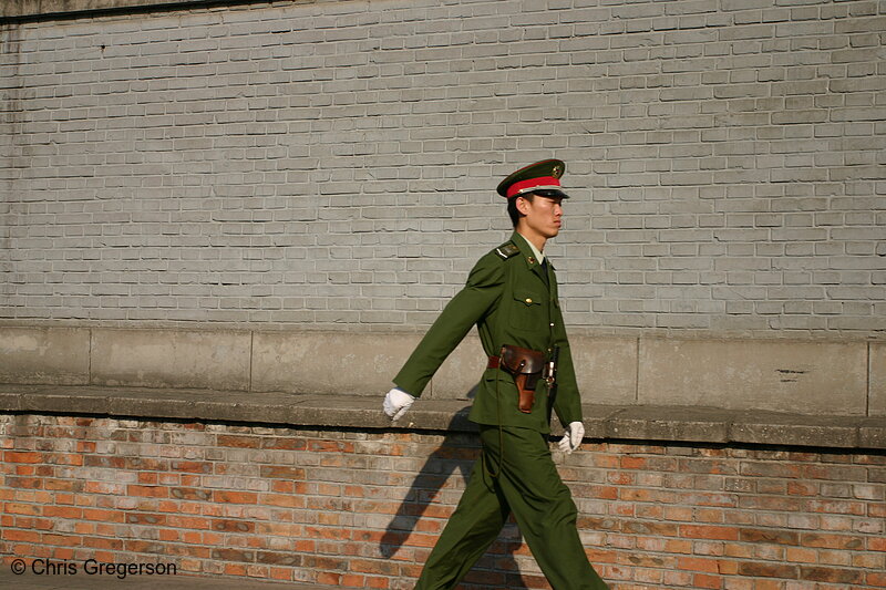 Photo of Soldier in Uniform Walking Alone(5170)