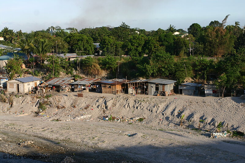Photo of Slums in Balibago, Angeles City on the Abacan River Bank(5382)