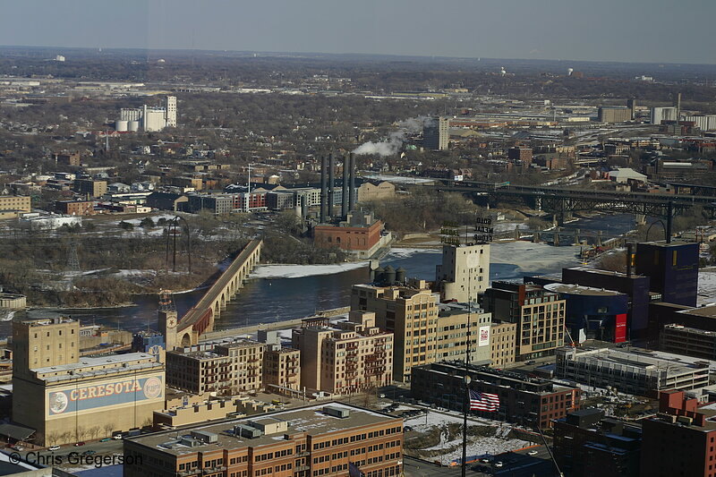 Photo of Aerial View of the Mississippi River and Minneapolis Riverfront(6224)