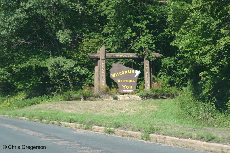 Photo of Wisconsin Welcomes You Roadsign(6235)