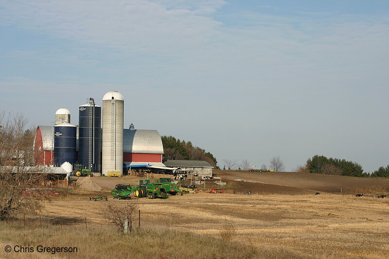 Photo of Farm and Silos in St. Croix County, Wisconsin(6303)