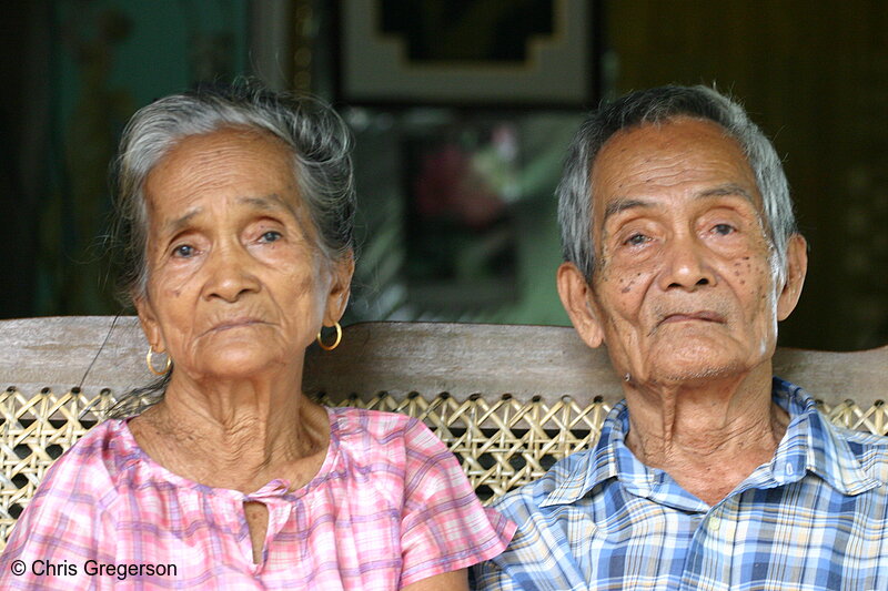 Photo of Older Brother and Sister, Ilocos Norte, the Philippines(6374)