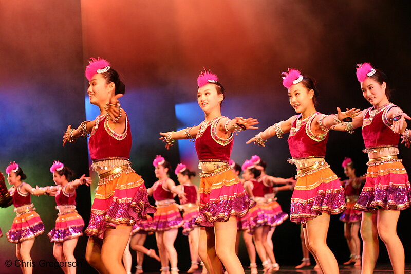Photo of Girls from RFDZ High School Performing in Minnesota (for the Chinese New Year)(6486)