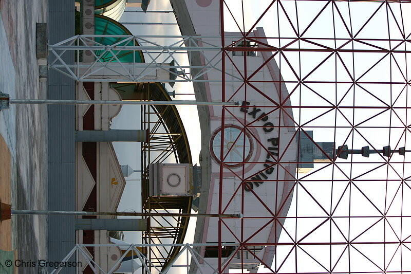 Photo of Entrance to the Closed Expo Pilipino (Now Clark Expo)(6602)