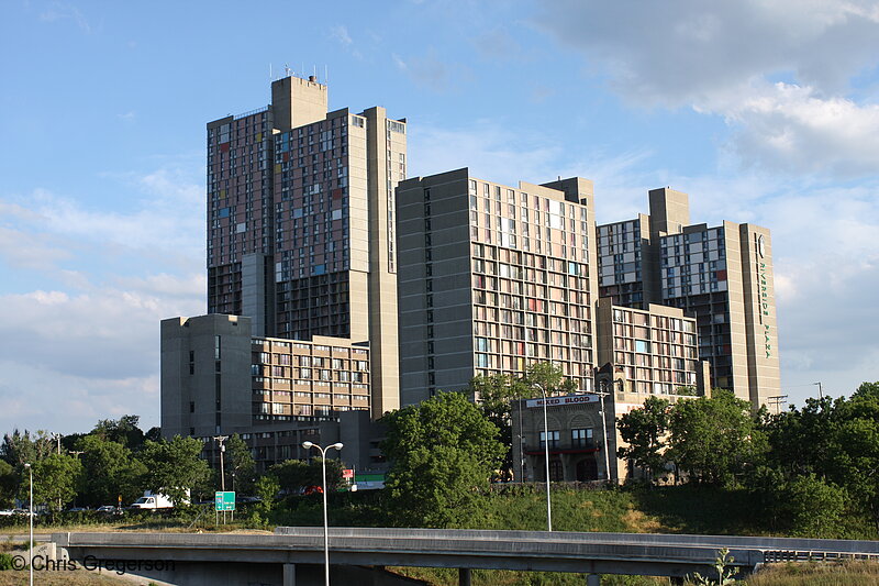 Photo of Riverside Plaza Apartments, West Bank, Minneapolis(7085)