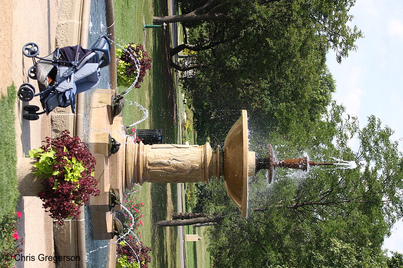 Photo of Turtle Fountain at the Lyndale Park Gardens(7098)
