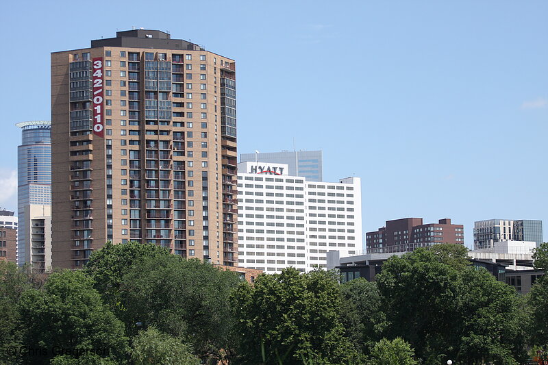 Photo of OneTen Grant and the Hyatt Regency Hotel from Loring Park(7116)