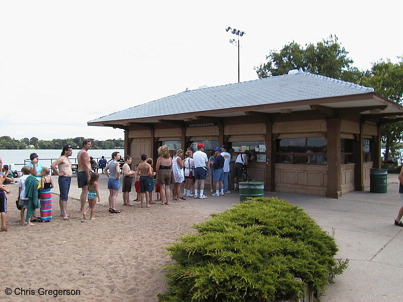 Photo of Waiting at Concession Stand, Lake Nokomis(717)
