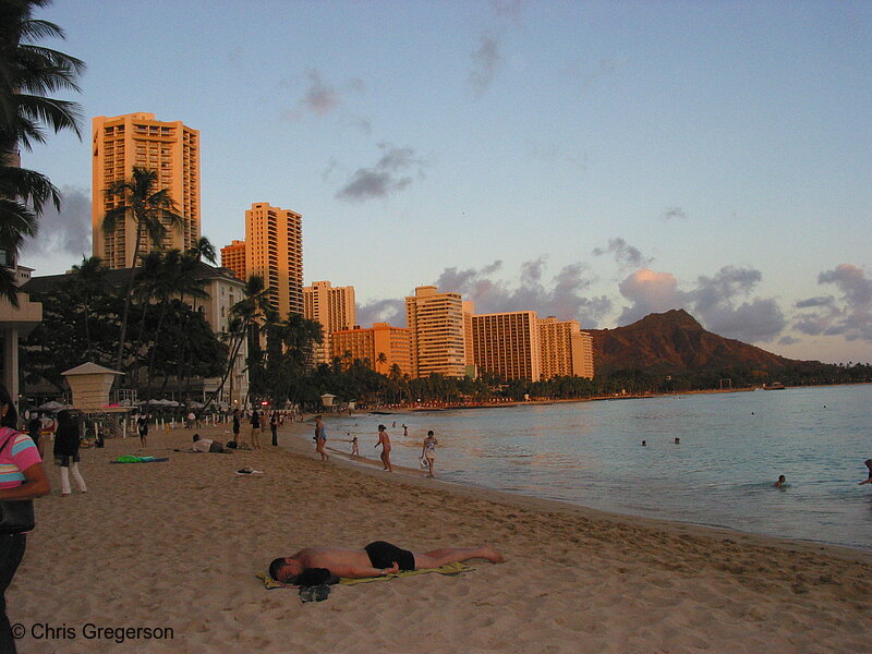 Photo of Honolulu Beach at Dusk(7628)