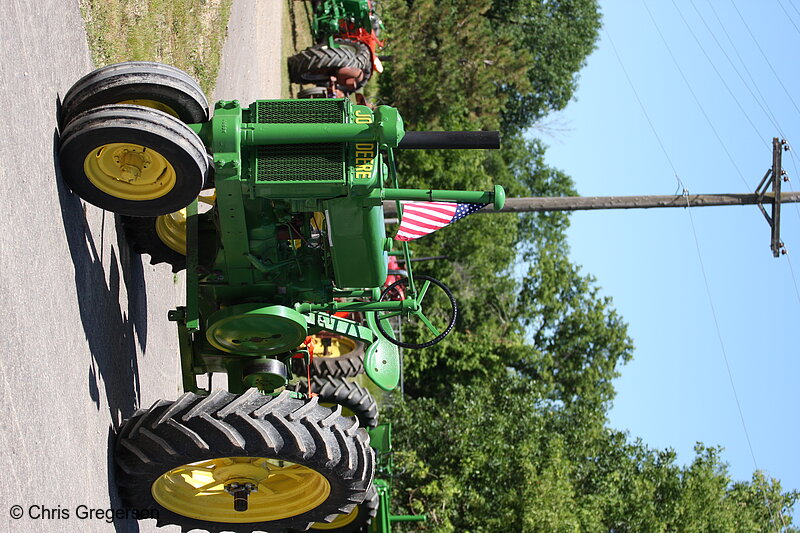 Photo of Old John Deere Tractor, New Richmond(7733)