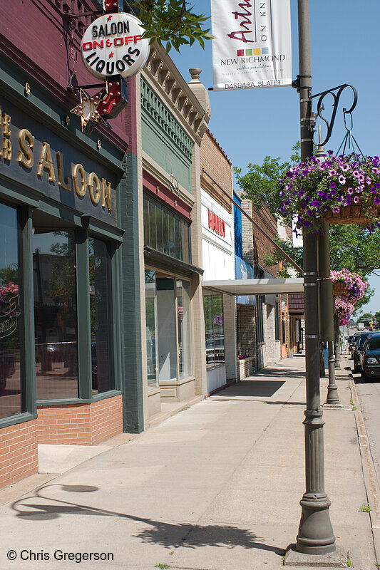 Photo of Knowles Avenue Sidewalk by The Saloon(7881)