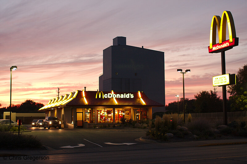Photo of McDonalds on Knowles Avenue at Sunset(7952)
