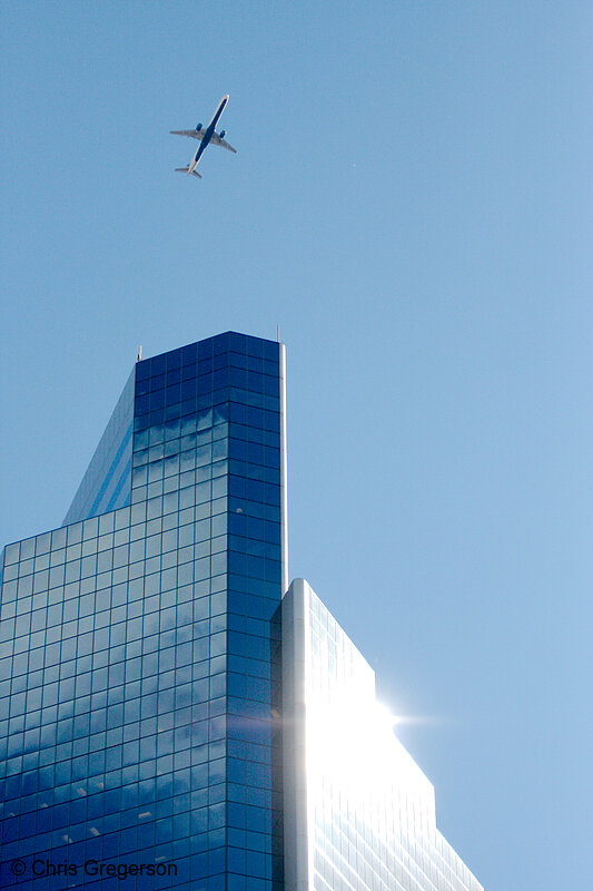 Photo of Airplane Over Campbell Mithun Tower, Minneapolis(8294)