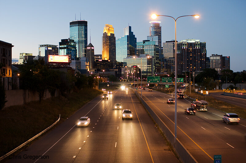 Photo of Minneapolis Skyline from Franklin Avenue(8307)
